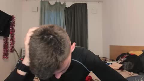 kevin online show from October 4, 3:28 pm