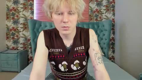 Kevin online show from November 26, 2:42 pm