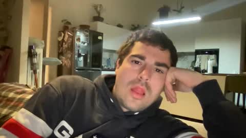 kevinpillobello online show from February 2, 5:10 pm