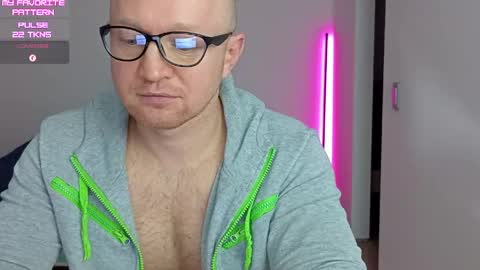 Kevin online show from May 27, 1:57 am