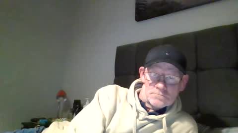 kevlooking4sez online show from November 8, 11:41 pm