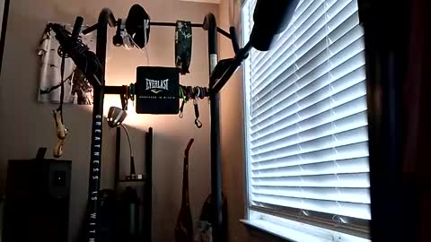 Keybump online show from December 5, 5:09 pm