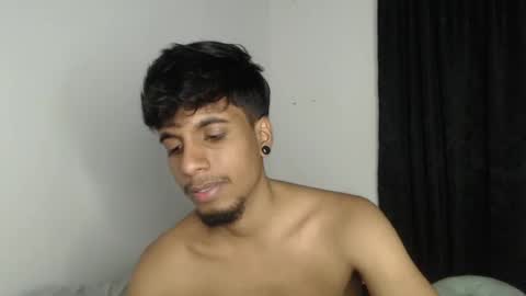 khevinlopezonig online show from September 19, 12:13 am