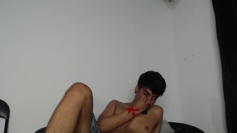 khevinlopezonig online show from October 12, 12:59 am