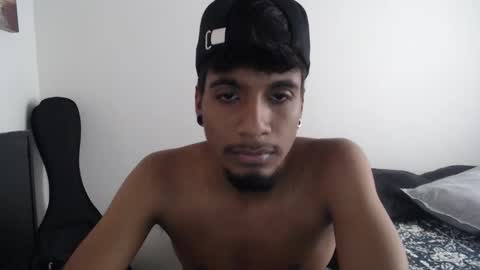 khevinlopezonig online show from October 8, 4:55 pm