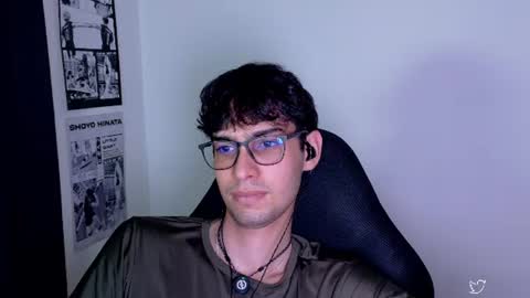 khozler_ online show from July 19, 3:23 am