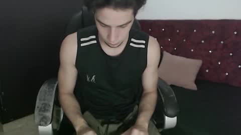 killua_parker online show from February 6, 4:20 am