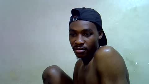 kimzsguyz online show from February 27, 8:30 pm