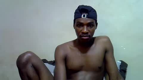 kimzsguyz online show from February 26, 7:48 pm