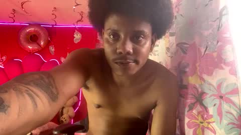 Juan David online show from November 5, 9:28 pm