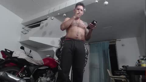 king_russo online show from November 25, 5:53 am