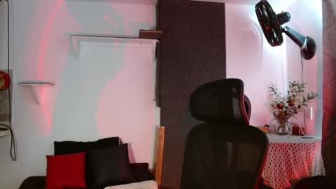 Jake online show from April 22, 8:13 pm