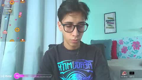 kingdanny_8 online show from October 27, 2:36 am