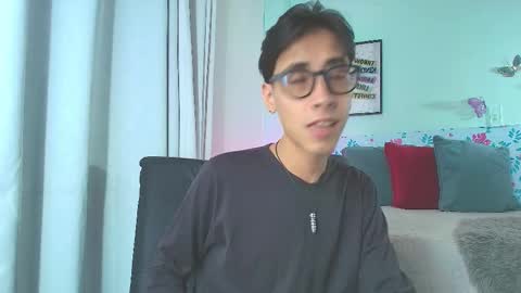 kingdanny_8 online show from October 26, 2:35 am