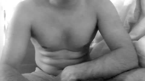 kingindisguise69 online show from January 29, 4:36 am