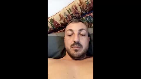 kingloverboyy online show from May 14, 1:42 pm