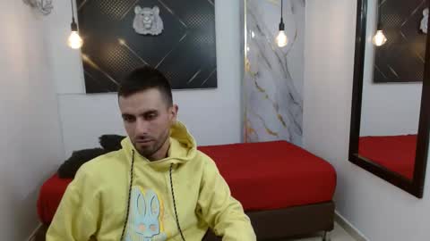 KING  online show from March 8, 3:21 am