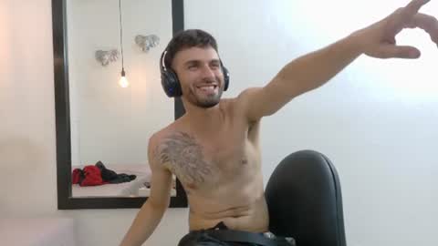 KING  online show from July 1, 4:02 am