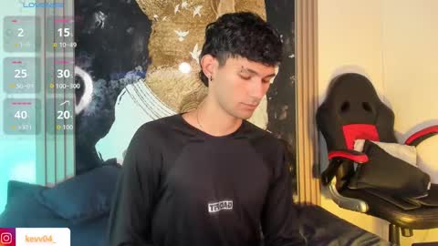  A L E X  online show from December 21, 4:42 am