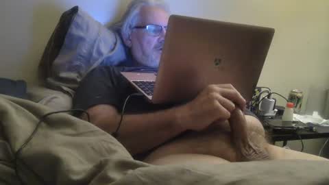 kingtongue10 online show from July 20, 9:26 am