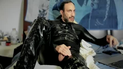 Kinkyguy323232 online show from October 5, 12:58 am