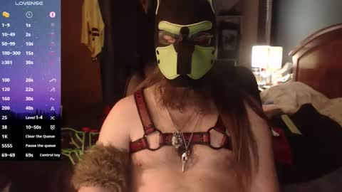 kinkywolf87 online show from April 12, 7:54 am