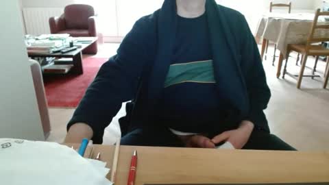 kisslog1 online show from April 10, 3:52 pm