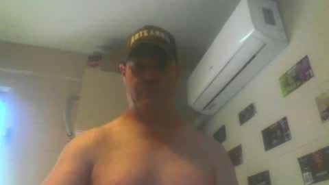 kiwiguy19773 online show from March 16, 12:06 am