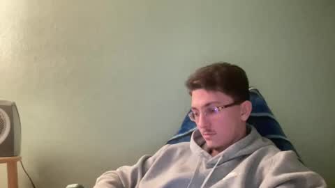 kj_lindo online show from December 14, 6:46 am