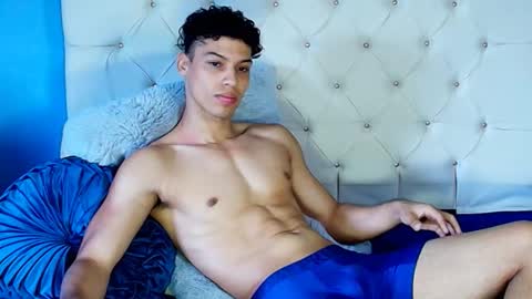 klaton__ online show from March 21, 3:49 pm