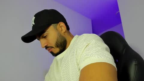 klinsmannwalton online show from February 21, 11:44 am