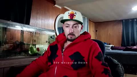 LOUiViLAN online show from October 27, 10:50 am