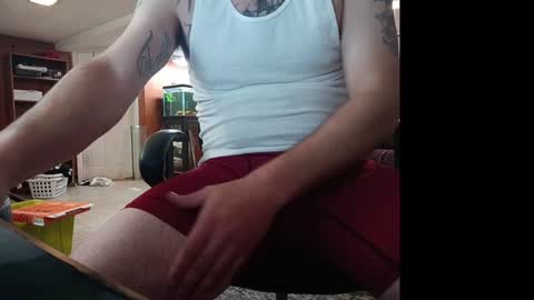 LOUiViLAN online show from January 10, 3:48 pm