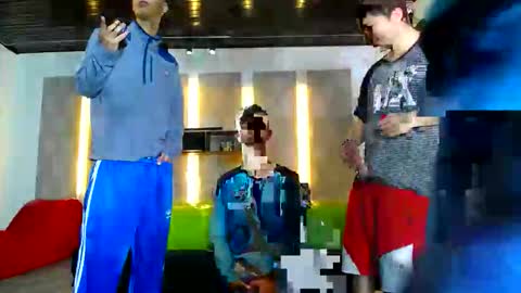 kobayaske online show from April 18, 2:29 pm