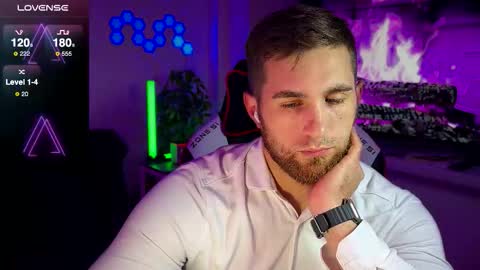 Sweet boy online show from November 4, 9:38 pm