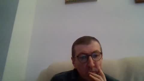 Snapshot of kolesie7 chatting on February 20, 6:35 pm JUAN CARLOS online show from February 20, 6:35 pm