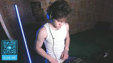 Kolya Kayne online show from April 6, 4:31 am