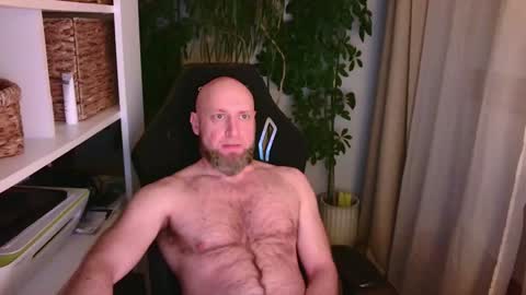 Kotylion online show from January 24, 4:28 pm
