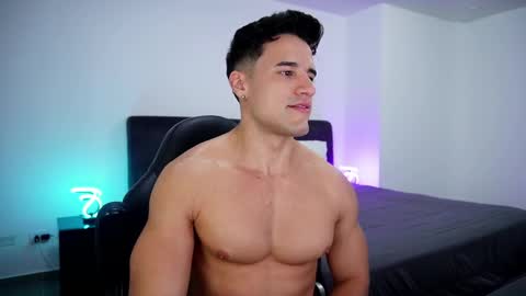 Snapshot of krops_ chatting on February 24, 2:30 am KROPS online show from February 24, 2:30 am