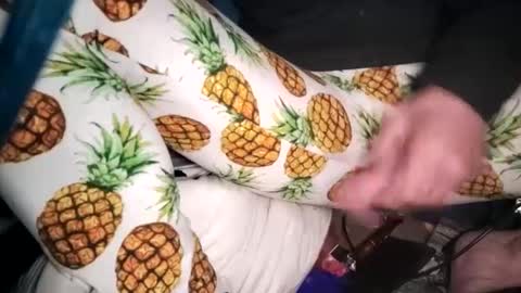 kumnnkevsuks4 online show from February 5, 11:12 am