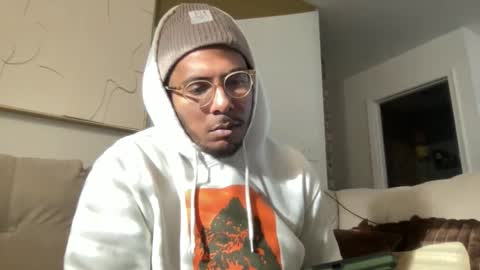 kzen37313 online show from January 16, 8:33 pm