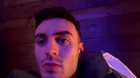 ladiesman217199719 online show from November 7, 10:13 pm