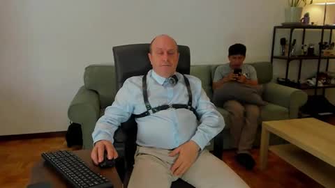 lajose52 online show from October 17, 7:51 pm