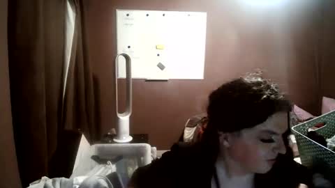 Megan Brookes online show from December 21, 8:50 pm