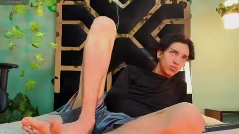 langelo_el online show from June 16, 12:40 pm