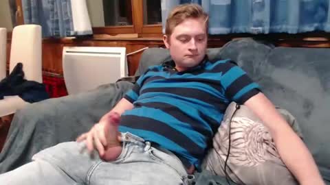 largebit17 online show from January 3, 7:07 pm