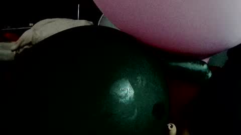 latexchris77 online show from July 21, 7:16 pm