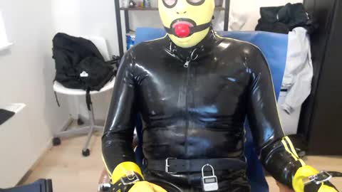 latexslaafboy online show from February 27, 8:06 am