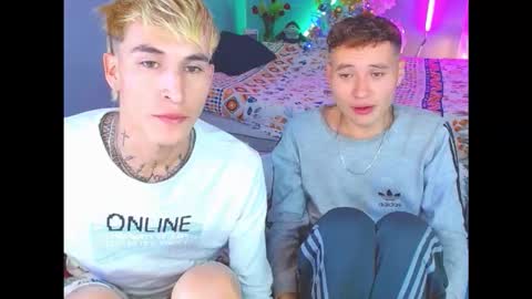 SANTI  AND JORDAN online show from November 29, 5:09 am