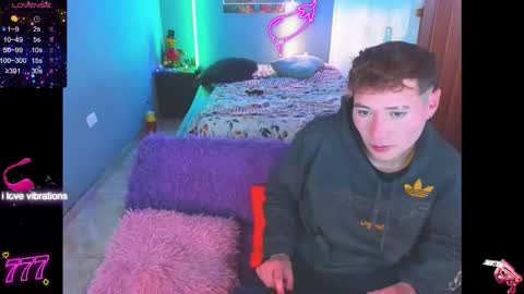 SANTI  AND JORDAN online show from February 21, 3:07 am